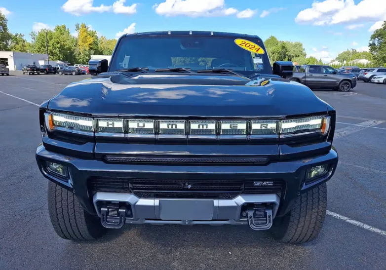 جي أم سي همر EV 2024